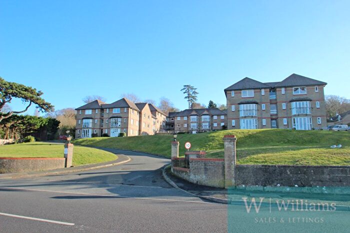 1 Bedroom Flat For Sale In , Briary Court, Egypt Esplanade, PO31