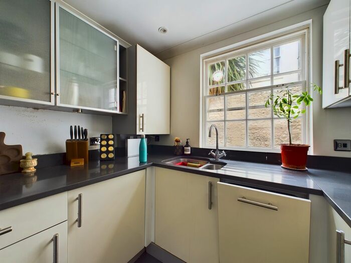 1 Bedroom Flat To Rent In Waterloo Street, Hove, BN3