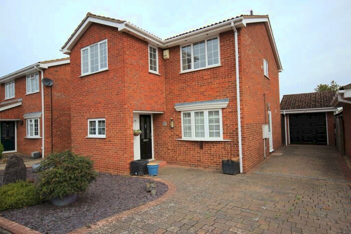 4 Bedroom Detached House To Rent In The Croft, Flitwick, MK45