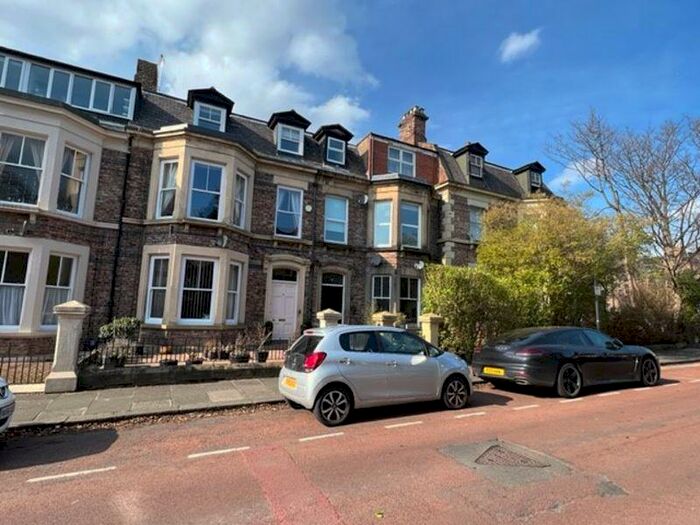 2 Bedroom Flat To Rent In Eskdale Terrace, Jesmond, Newcastle Upon Tyne, NE2