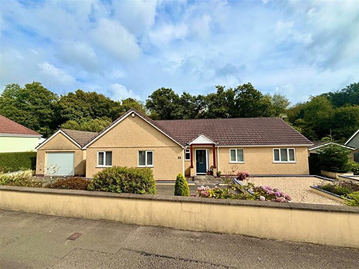 3 Bedroom Detached Bungalow For Sale In Voylart Close, Dunvant, Swansea, SA2