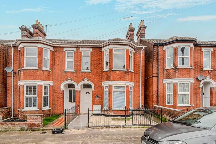 3 Bedroom Semi Detached House To Rent In All Saints Road, Ipswich, IP1