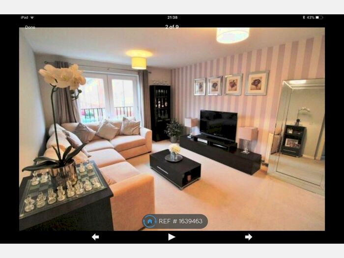 2 Bedroom Flat To Rent In Regius House, Portsmouth, PO6