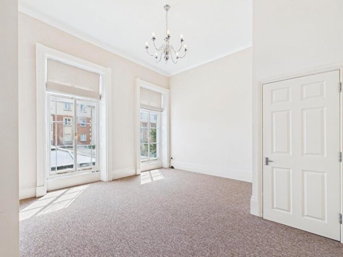 2 Bedroom Apartment To Rent In Winchcombe Street, Cheltenham, GL52