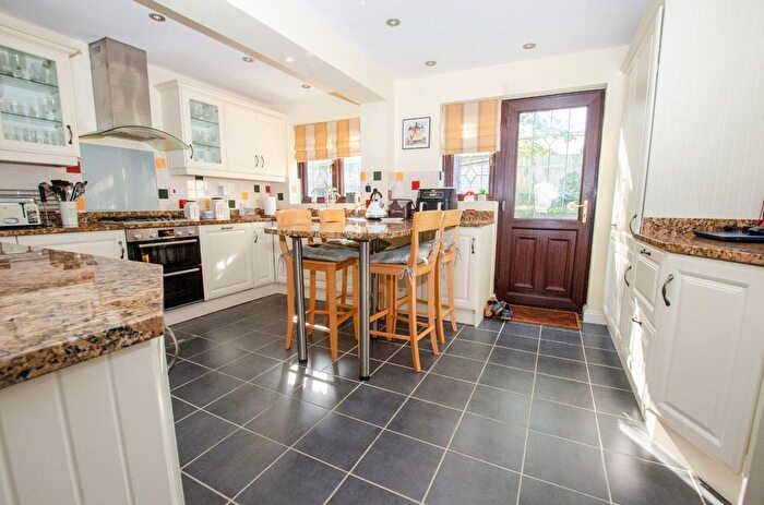 4 Bedroom Detached House For Sale In Monarch Way, West End, Southampton, SO30