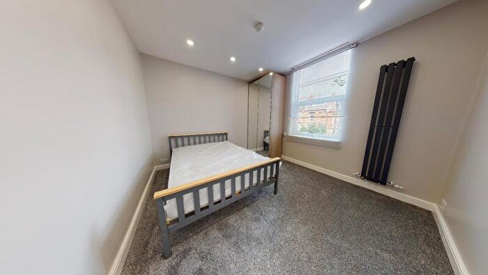 1 Bedroom Flat To Rent In Burley Road, Burley, Leeds, LS4