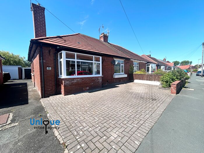 3 Bedroom Bungalow To Rent In Farnworth Road, Thornton-Cleveleys, Lancashire, FY5