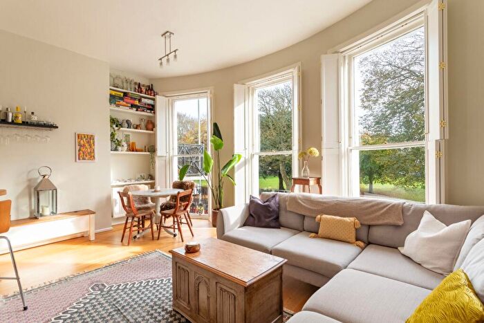 1 Bedroom Apartment For Sale In Vernon Terrace, Brighton, BN1