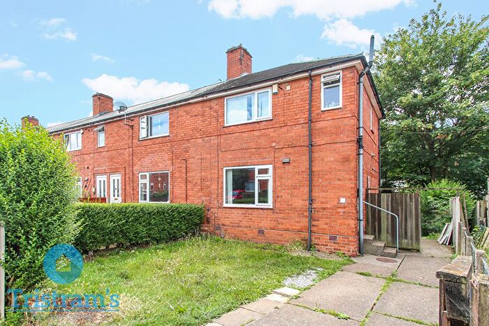 3 Bedroom End Of Terrace House To Rent In Ainsdale Crescent, Nottingham, NG8
