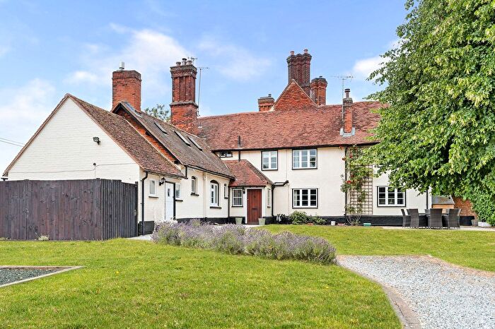 4 Bedroom Semi-Detached House To Rent In School Lane, Beauchamp Roding, CM5