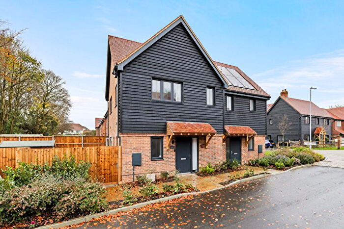 2 Bedroom End Of Terrace House For Sale In Coningsby Road, Hawkinge, CT18