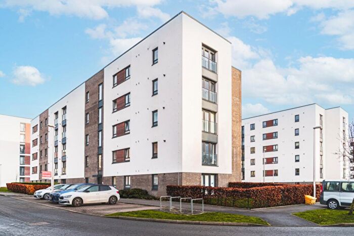 1 Bedroom Flat For Sale In / Arneil Drive, Edinburgh, EH5