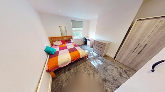 4 Bedroom Semi-Detached House To Rent In Cromwell Street, Nottingham, NG7