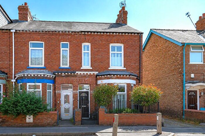 3 Bedroom End Terrace House For Sale In White Cross Road, Haxby Road, York, YO31