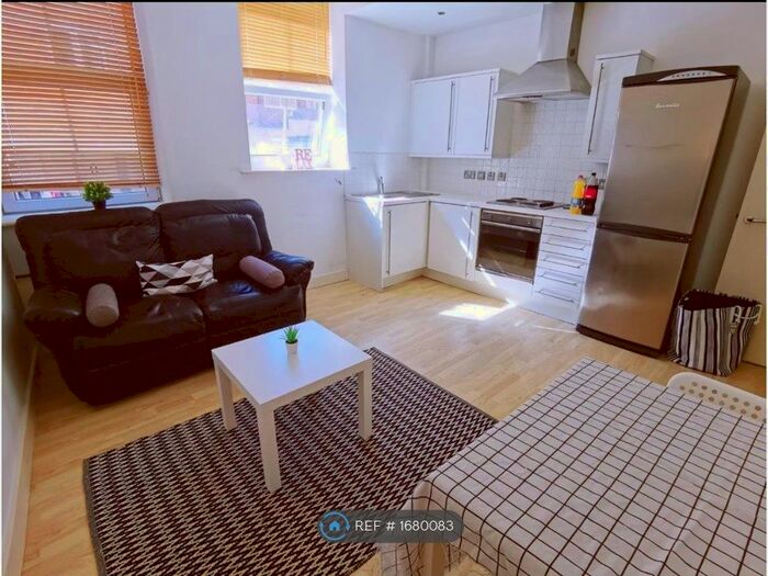 2 Bedroom Flat To Rent In Time House Duke St, Leicester, LE1