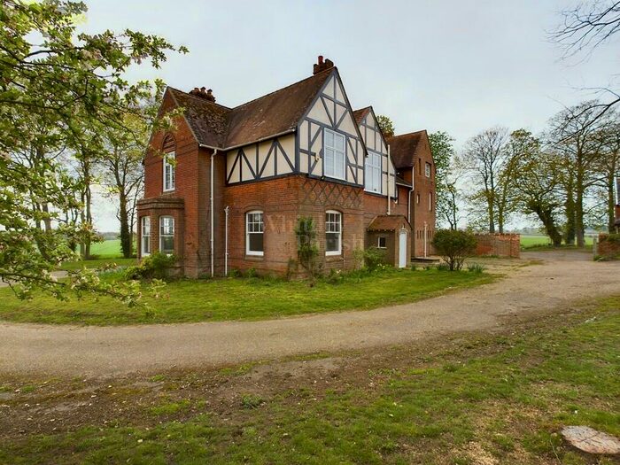 5 Bedroom Manor House To Rent In Billingford House, Billingford, IP21