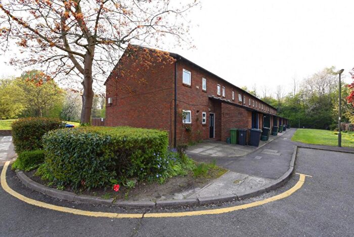 1 Bedroom Maisonette To Rent In Burrell Road, Frimley, GU16