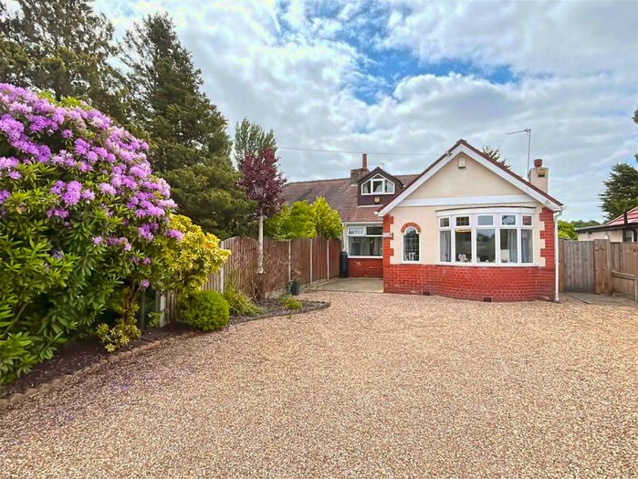 4 Bedroom Semi-Detached Bungalow For Sale In Southport Road, Southport, PR8