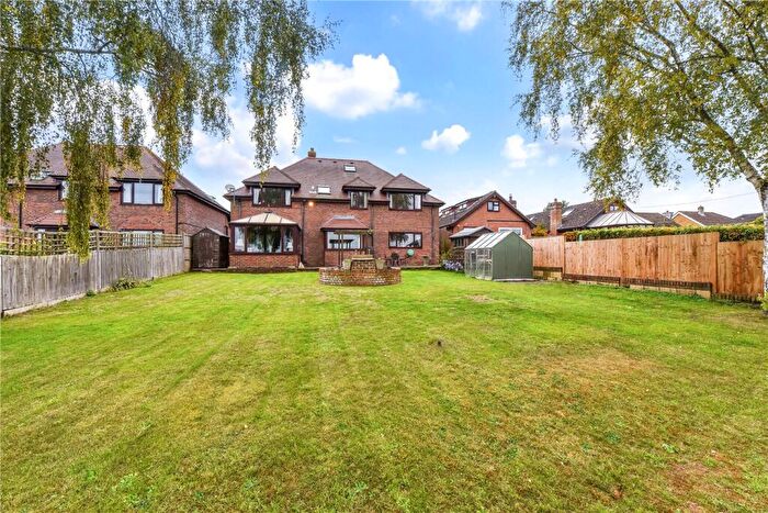4 Bedroom Detached House For Sale In Wrights Close, South Wonston, Winchester, Hampshire, SO21
