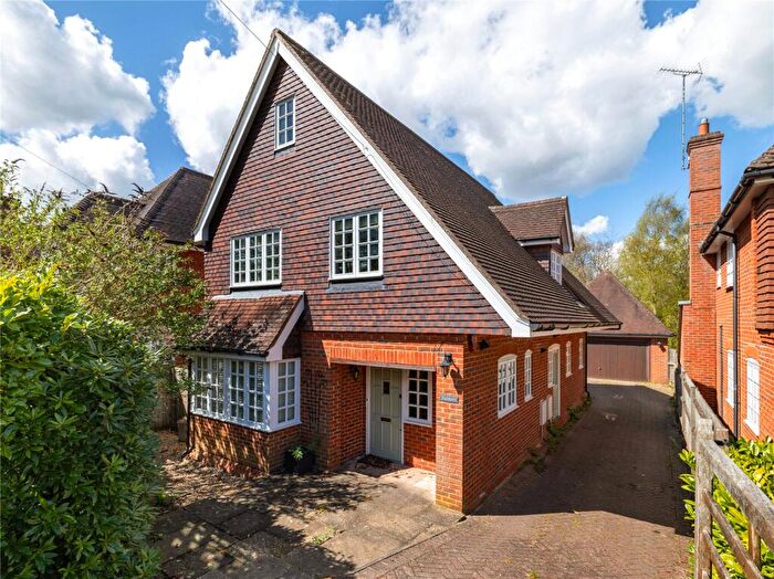 5 Bedroom Detached House For Sale In Beech Road, Haslemere, Surrey, GU27