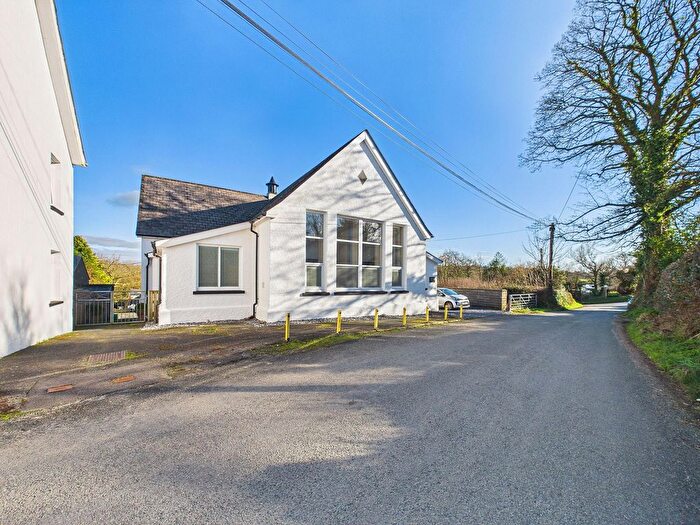 4 Bedroom Detached House For Sale In Glandwr, Whitland, SA34