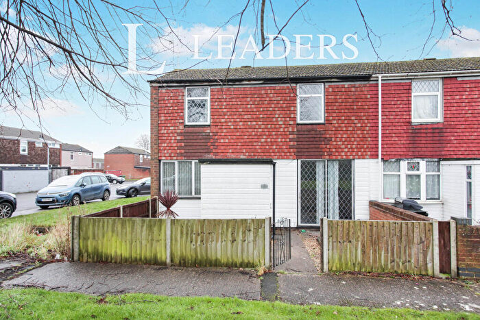 3 Bedroom End Of Terrace House To Rent In Park Lane, Nuneaton, CV10