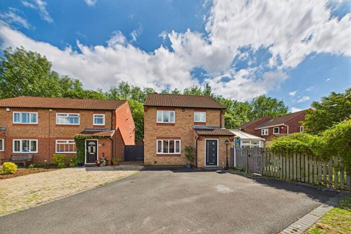 3 Bedroom Detached House For Sale In Argus Close, Gateshead, NE11