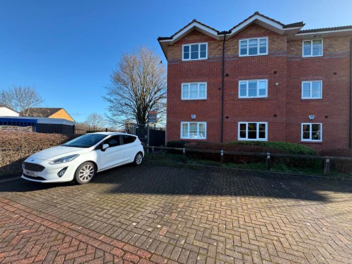 1 Bedroom Apartment For Sale In Howty Close, Handforth, Cheshire East, SK9
