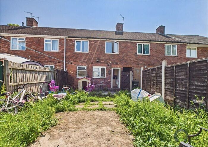 3 Bedroom Terraced House For Sale In Birmingham, B25
