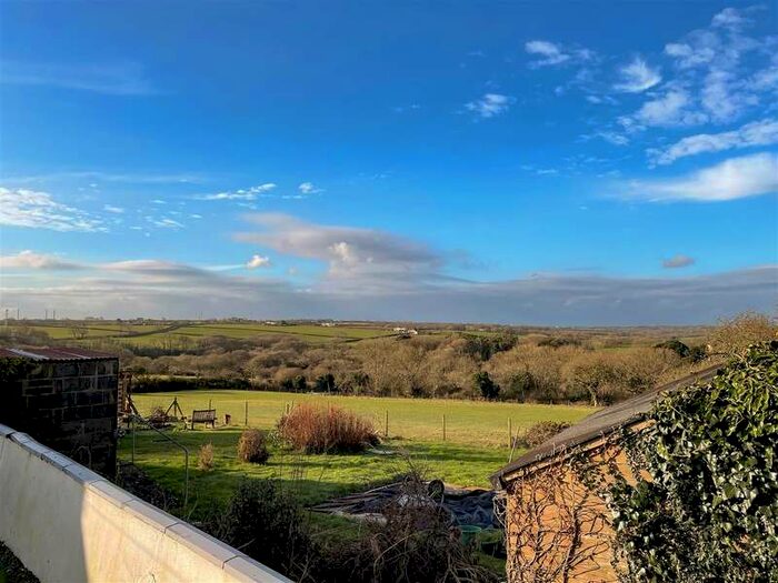 4 Bedroom Detached House For Sale In 2 The Beacon, Rosemarket SA73