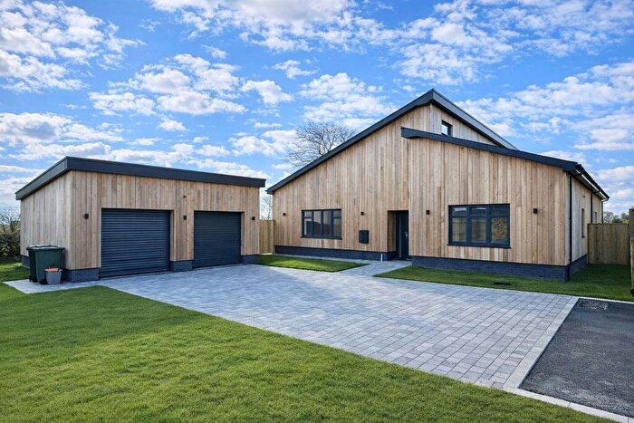 4 Bedroom Detached House For Sale In Allington Road, Newick, BN8