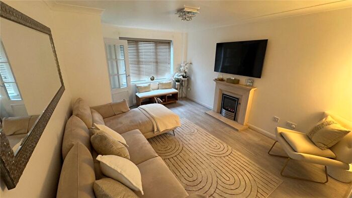 1 Bedroom Semi-Detached House To Rent In Lindsey Road, Uxbridge, Bp, UB9