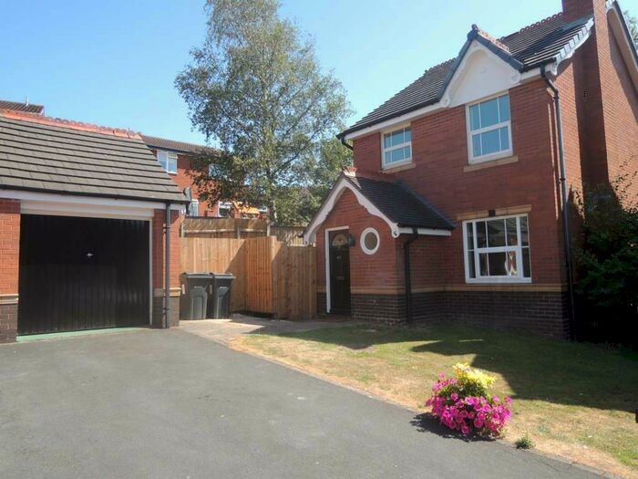 3 Bedroom Detached House To Rent In Rokeby Close, Sutton Coldfield, West Midlands, B76