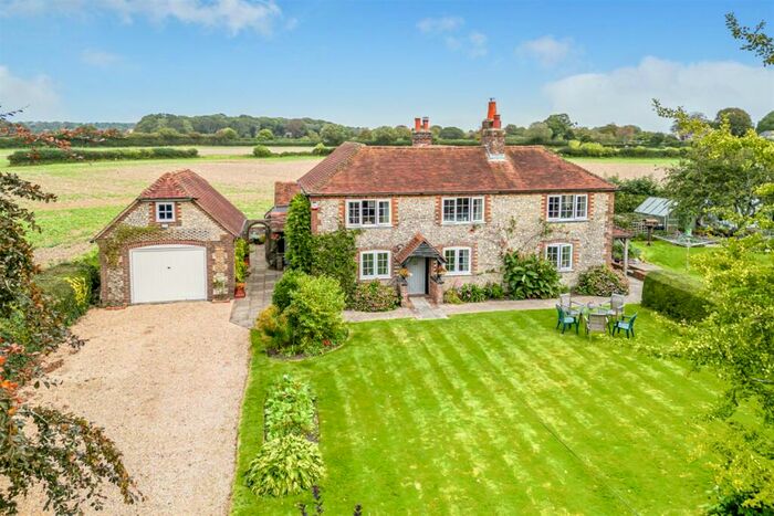 4 Bedroom Detached House For Sale In Forestside, Rowland's Castle, PO9