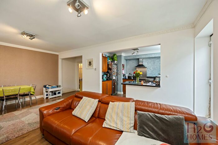 2 Bedroom Flat To Rent In Starboard Court, Brighton Marina Village, Brighton, BN2