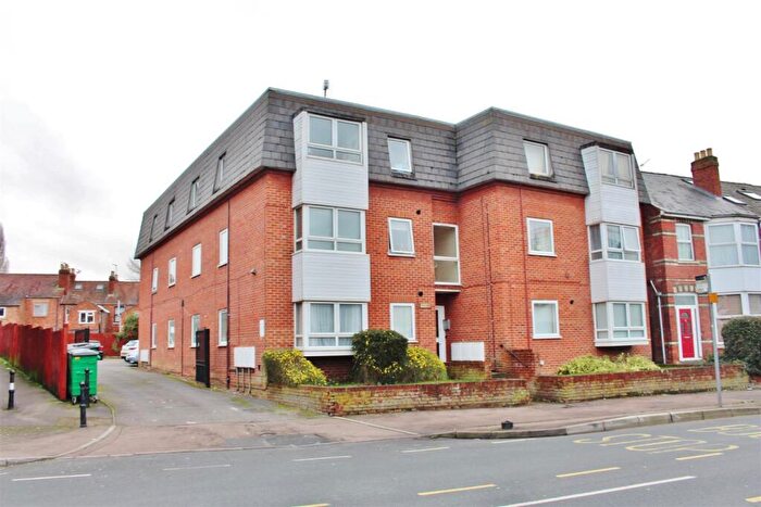 1 Bedroom Flat To Rent In Kingsholm Road, Gloucester, GL1