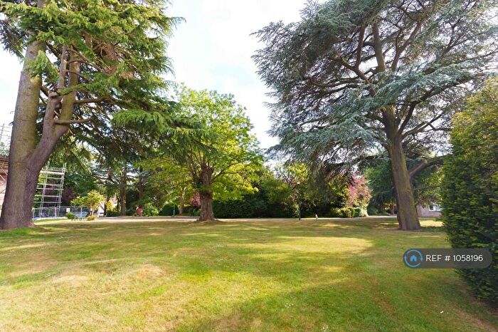 3 Bedroom Terraced House To Rent In Vernon Close, Leamington Spa, CV32