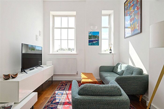 2 Bedroom Flat To Rent In Ecclesbourne Apartment, Ecclebourne Road, Canonbury, London, N1