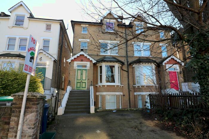 Studio To Rent In The Grove, London, Greater London., W5