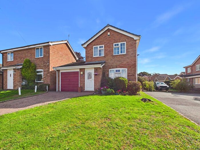 3 Bedroom Detached House For Sale In Chime Close, Oakwood, DE21