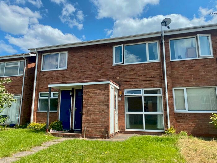 2 Bedroom Maisonette To Rent In Enfield Close, Erdington, Birmingham, B23