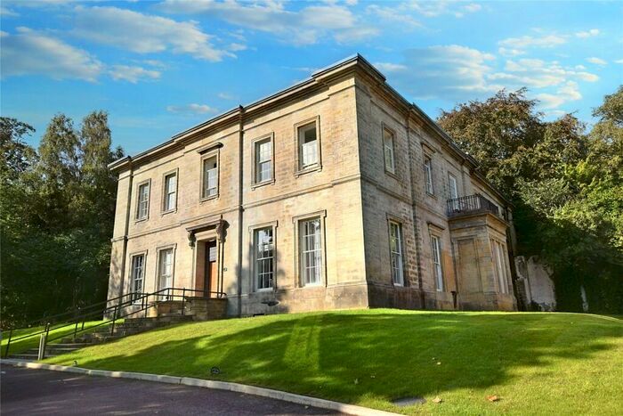 2 Bedroom Apartment To Rent In E Cliff House, Cliff Oaks, Fawcett Lane, Leeds, West Yorkshire, LS12