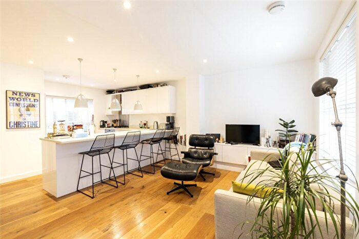 2 Bedroom Apartment To Rent In Islington Park Street, Barnsbury, London, N1