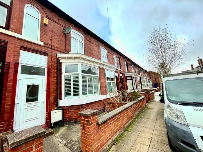 3 Bedroom Terraced House To Rent In Powell St, Old Trafford, M16