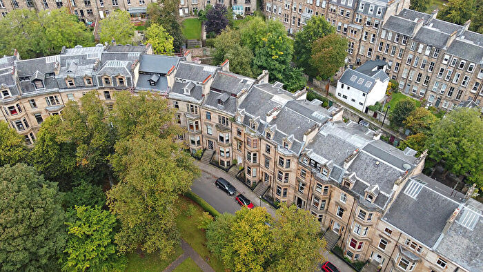 2 Bedroom Apartment To Rent In /, Athole Gardens, Dowanhill, G12