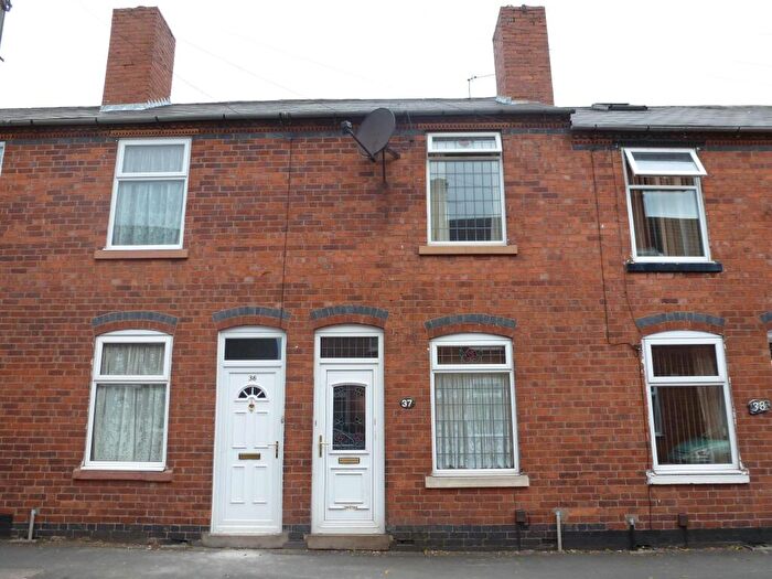2 Bedroom House To Rent In John Street, Rowley Regis, B65
