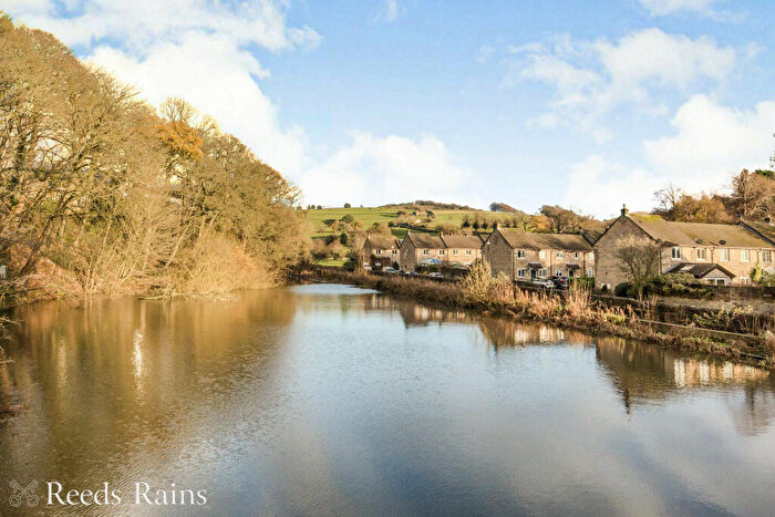 2 Bedroom Terraced House For Sale In Willowbank Drive, Bollington, Macclesfield, Cheshire, SK10