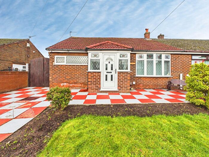 2 Bedroom Bungalow For Sale In Fir Tree Drive, Wigan, WN3