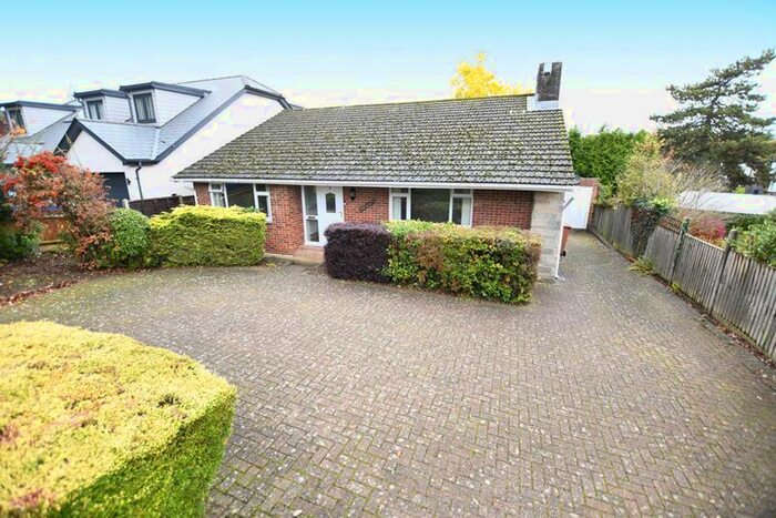 3 Bedroom Detached Bungalow To Rent In Heathfield Road, Penenden Heath, Maidstone, ME14