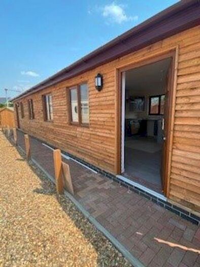 1 Bedroom Flat To Rent In Fen Road, Cambridge, CB4